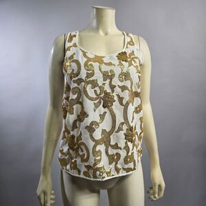 Quiz size 8 top nwt R1